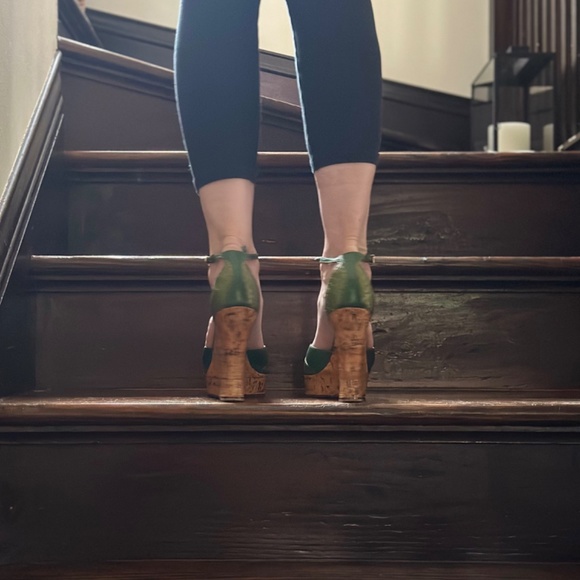 Dior - Green Python Glam Strap Wedges with Glossy Cork Wedge Sole - Picture 3 of 6